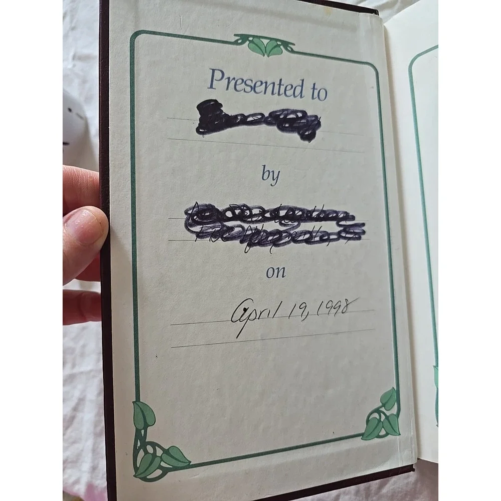 Vintage The Bible God's Holy Word New‎ International Version NIV Hardcover Book